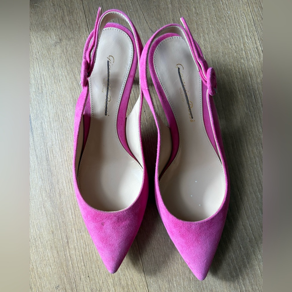 Gianvito Rossi Fuchsia Suede Slingback Mules